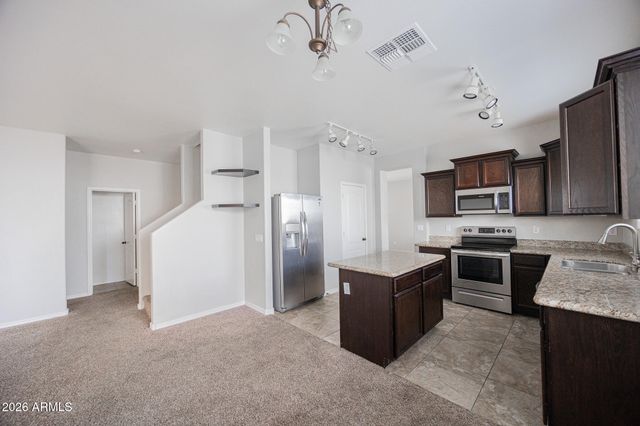 7422 S 27TH Way, Phoenix, AZ 85042