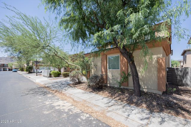 7422 S 27TH Way, Phoenix, AZ 85042