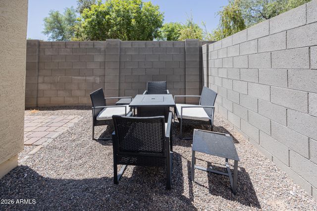 7422 S 27TH Way, Phoenix, AZ 85042