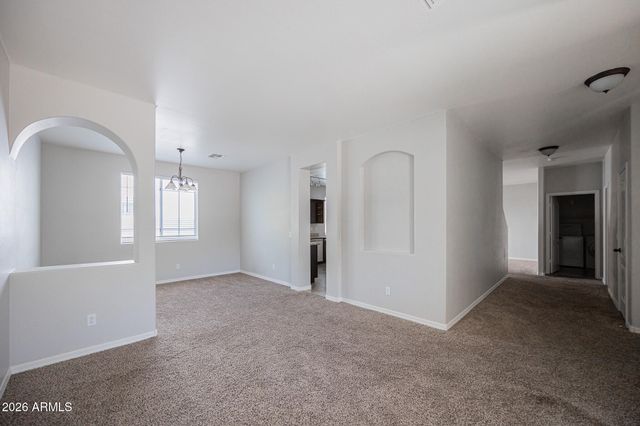 7422 S 27TH Way, Phoenix, AZ 85042