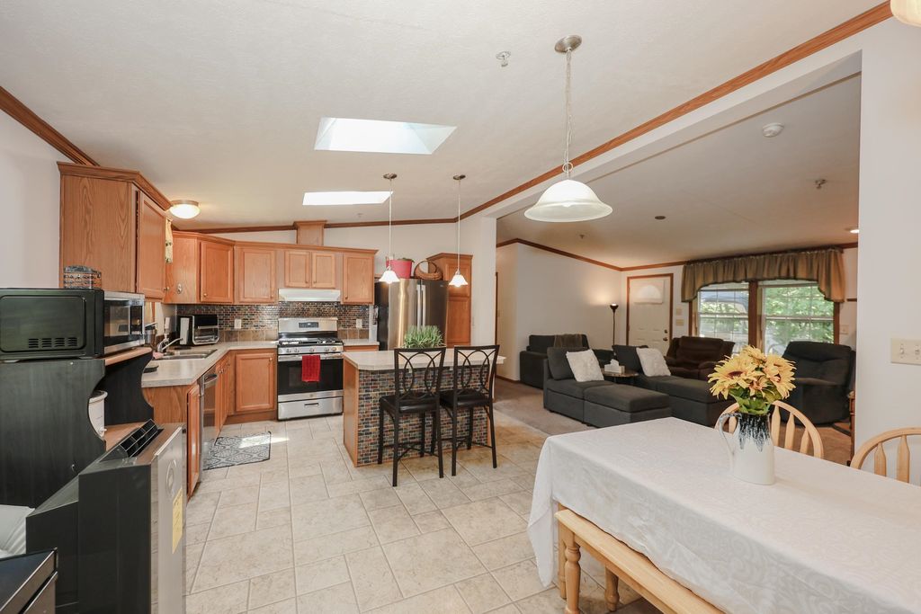 50 Hoit Mill Road, Weare, NH 03281