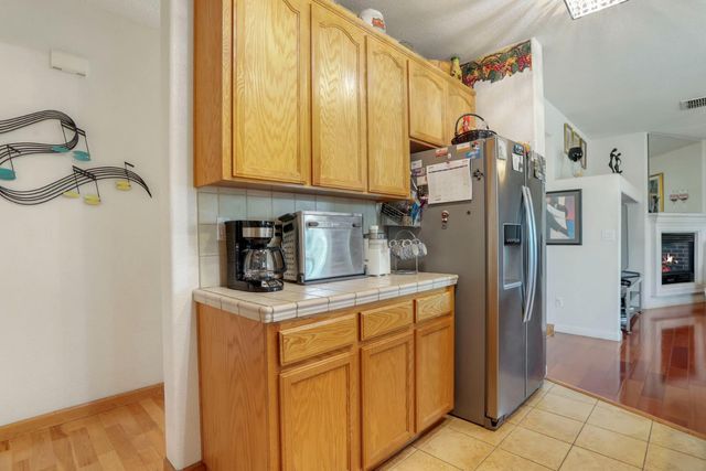 465 Olympus Way, Manteca, CA 95336