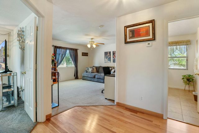 465 Olympus Way, Manteca, CA 95336