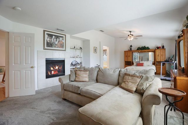 465 Olympus Way, Manteca, CA 95336