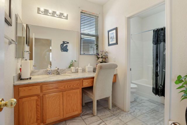465 Olympus Way, Manteca, CA 95336