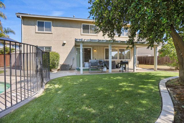 465 Olympus Way, Manteca, CA 95336
