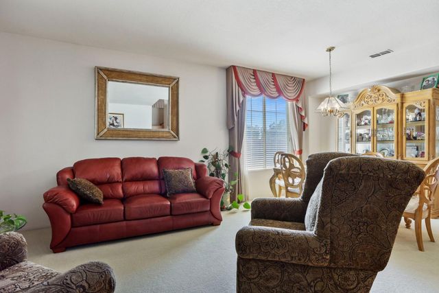 465 Olympus Way, Manteca, CA 95336