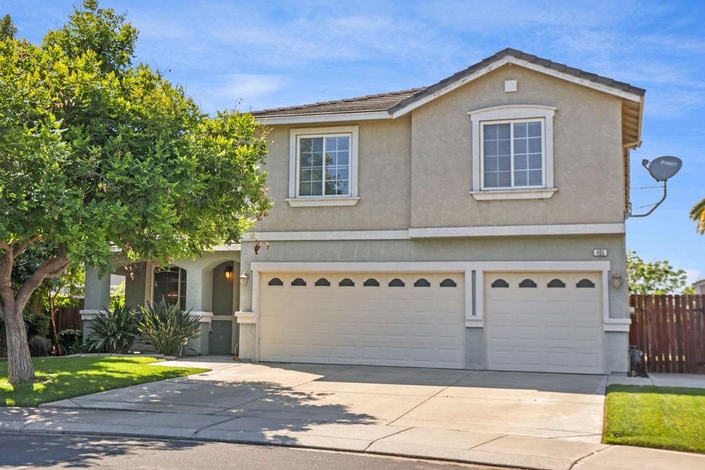 465 Olympus Way, Manteca, CA 95336