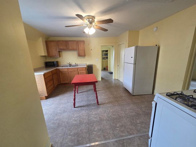 427 Wilson Street, Manchester, NH 03103