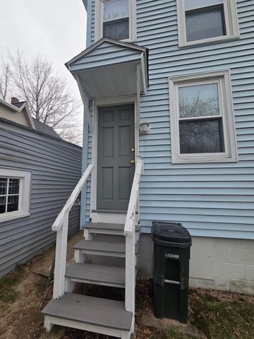 427 Wilson Street, Manchester, NH 03103