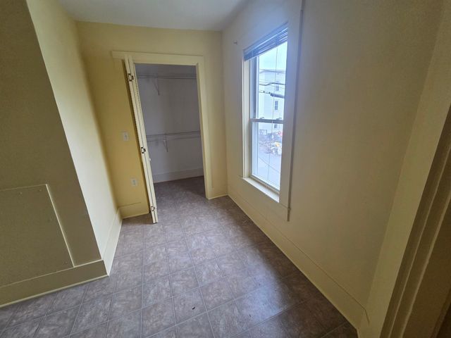 427 Wilson Street, Manchester, NH 03103