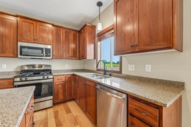 7002 208th Street N, Forest Lake, MN 55025