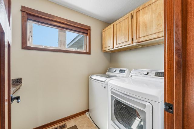 7002 208th Street N, Forest Lake, MN 55025
