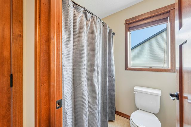 7002 208th Street N, Forest Lake, MN 55025
