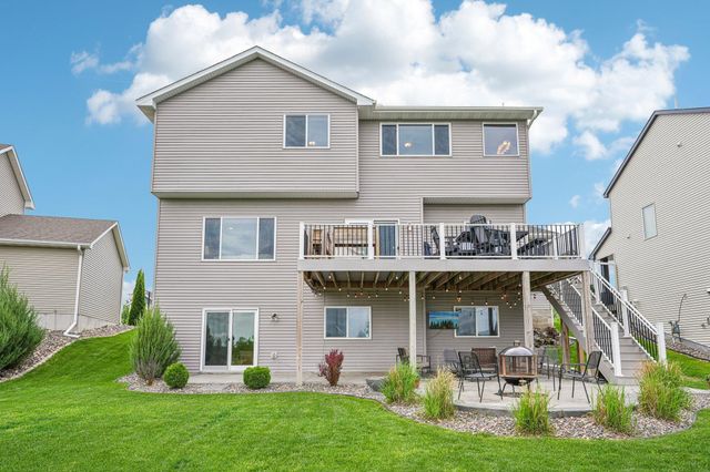 7002 208th Street N, Forest Lake, MN 55025