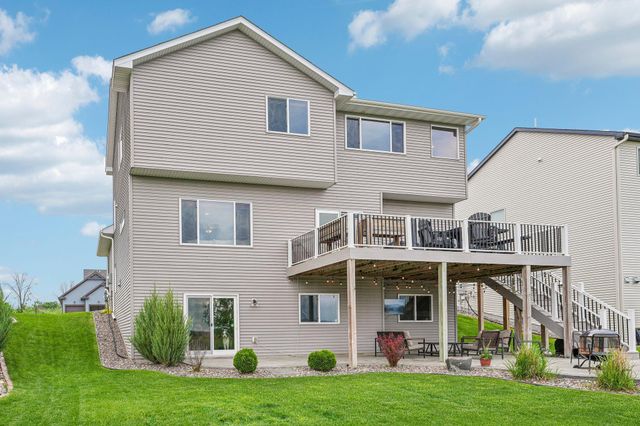 7002 208th Street N, Forest Lake, MN 55025