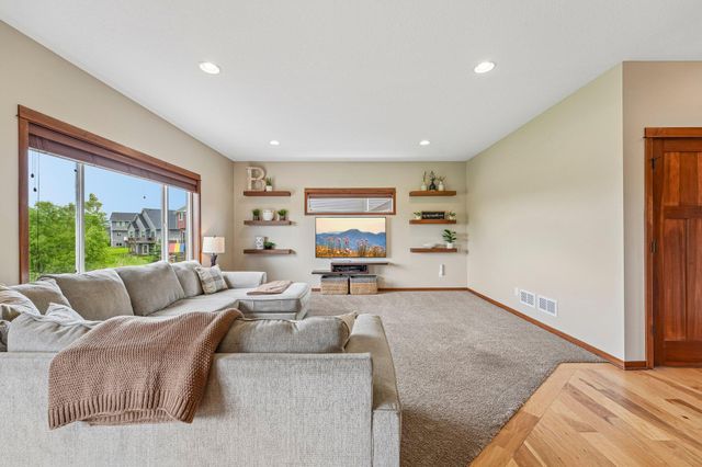 7002 208th Street N, Forest Lake, MN 55025