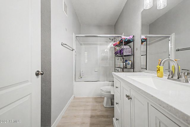 1411 E ORANGEWOOD Avenue 117, Phoenix, AZ 85020