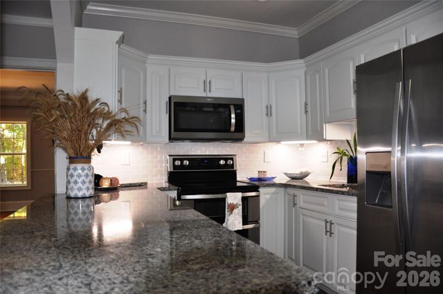 3645 Lake Bluff Drive, Sherrills Ford, NC 28763