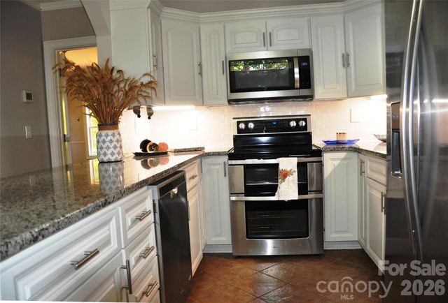 3645 Lake Bluff Drive, Sherrills Ford, NC 28763