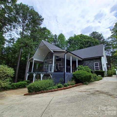 3645 Lake Bluff Drive, Sherrills Ford, NC 28763