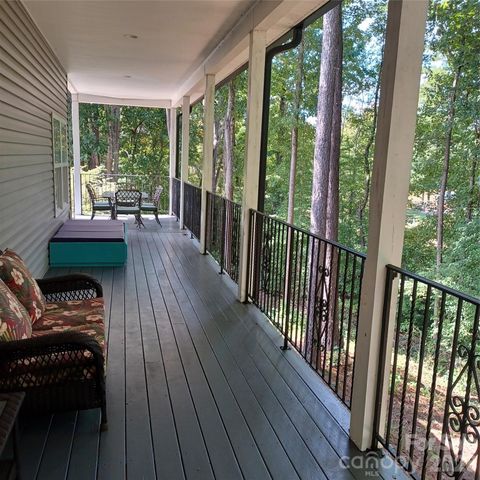 3645 Lake Bluff Drive, Sherrills Ford, NC 28763