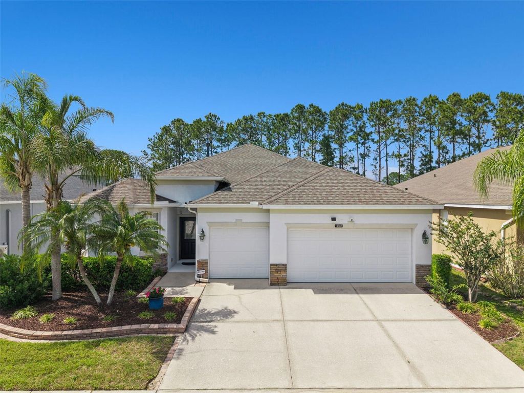 Image 1 of property listing at 14868 CABLESHIRE WAY, Orlando, FL 32824