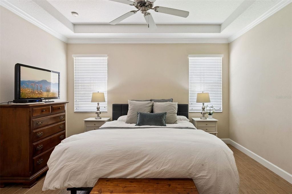 Image 18 of property listing at 14868 CABLESHIRE WAY, Orlando, FL 32824