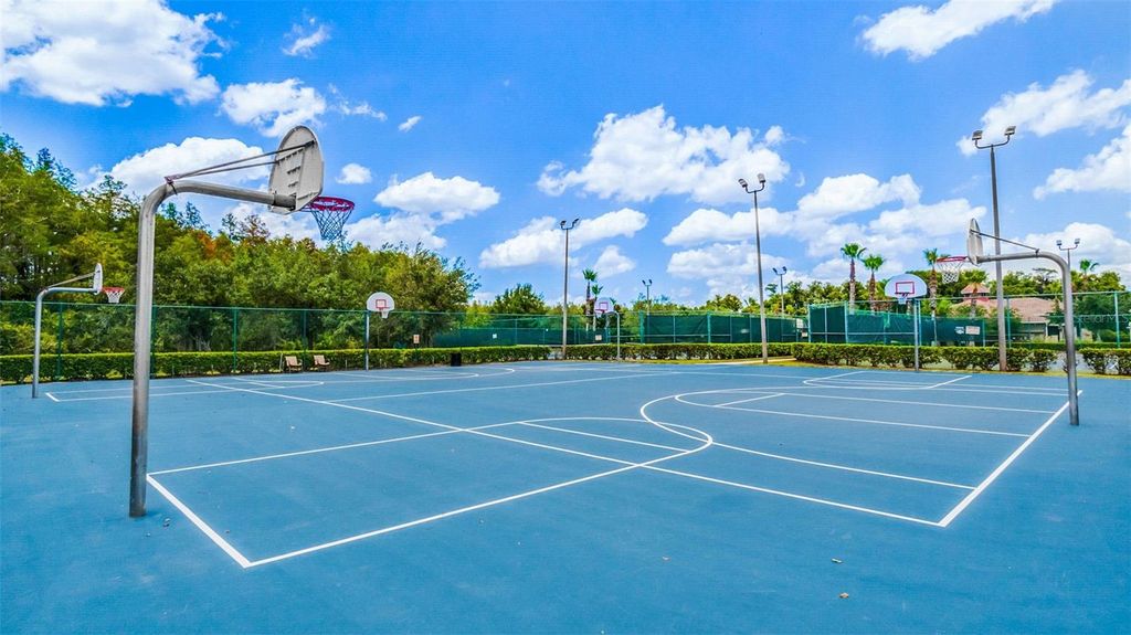 Image 52 of property listing at 14868 CABLESHIRE WAY, Orlando, FL 32824