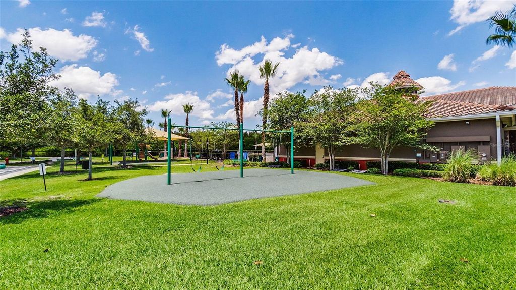 Image 54 of property listing at 14868 CABLESHIRE WAY, Orlando, FL 32824
