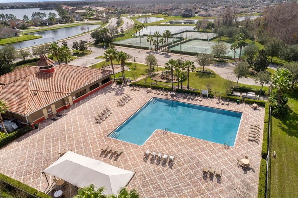 Image 57 of property listing at 14868 CABLESHIRE WAY, Orlando, FL 32824