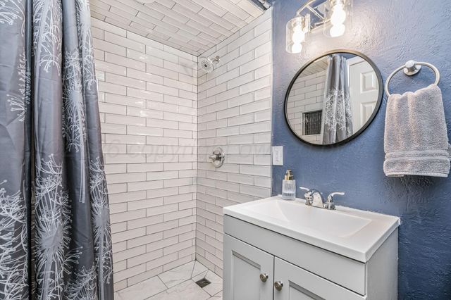 2400 SW 50TH Avenue, Amarillo, TX 79110