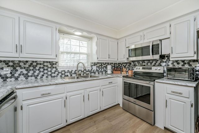 2400 SW 50TH Avenue, Amarillo, TX 79110