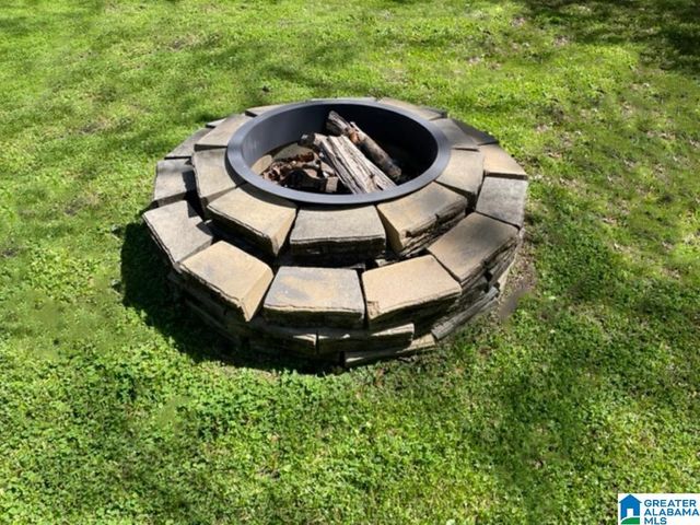 10 BROWN AVENUE, Sylacauga, AL 35150