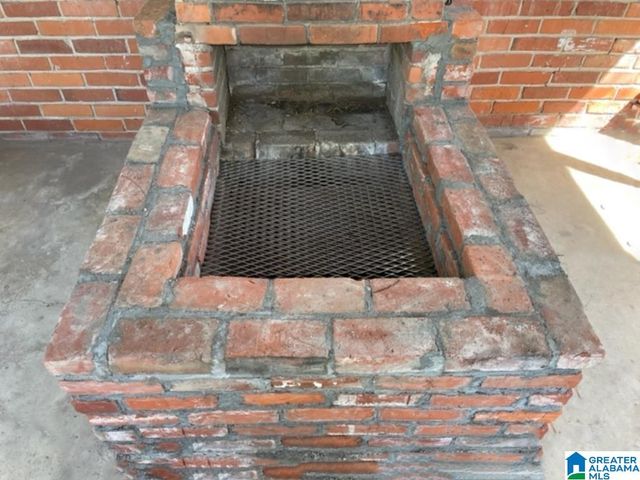 10 BROWN AVENUE, Sylacauga, AL 35150