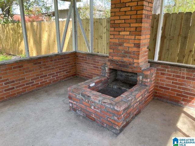 10 BROWN AVENUE, Sylacauga, AL 35150