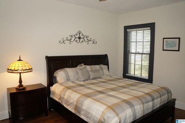 10 BROWN AVENUE, Sylacauga, AL 35150