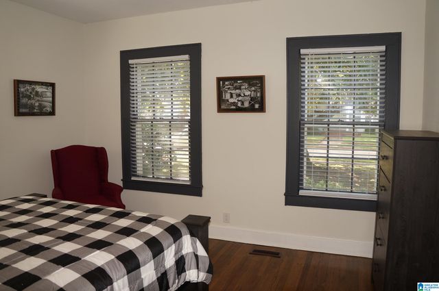 10 BROWN AVENUE, Sylacauga, AL 35150