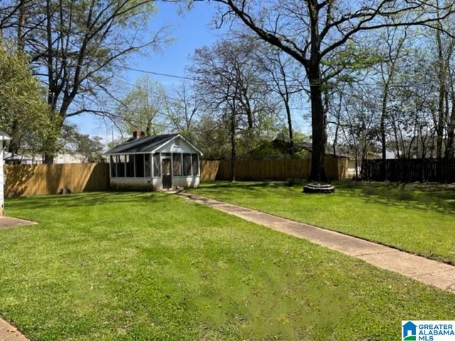 10 BROWN AVENUE, Sylacauga, AL 35150