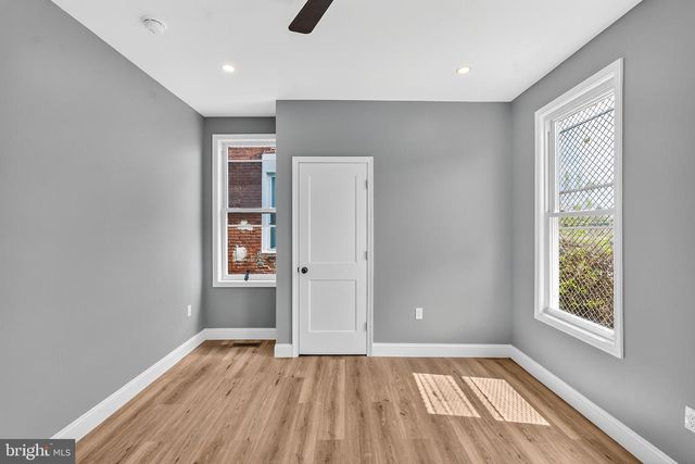 6072 W GIRARD AVE, Philadelphia, PA 19151