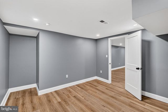 6072 W GIRARD AVE, Philadelphia, PA 19151
