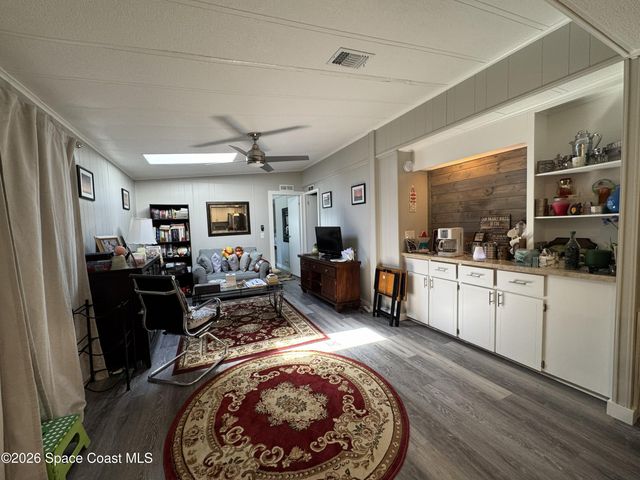 915 Hemlock Street, Barefoot Bay, FL 32976