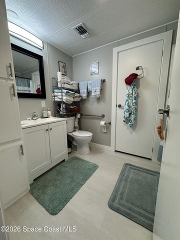 915 Hemlock Street, Barefoot Bay, FL 32976