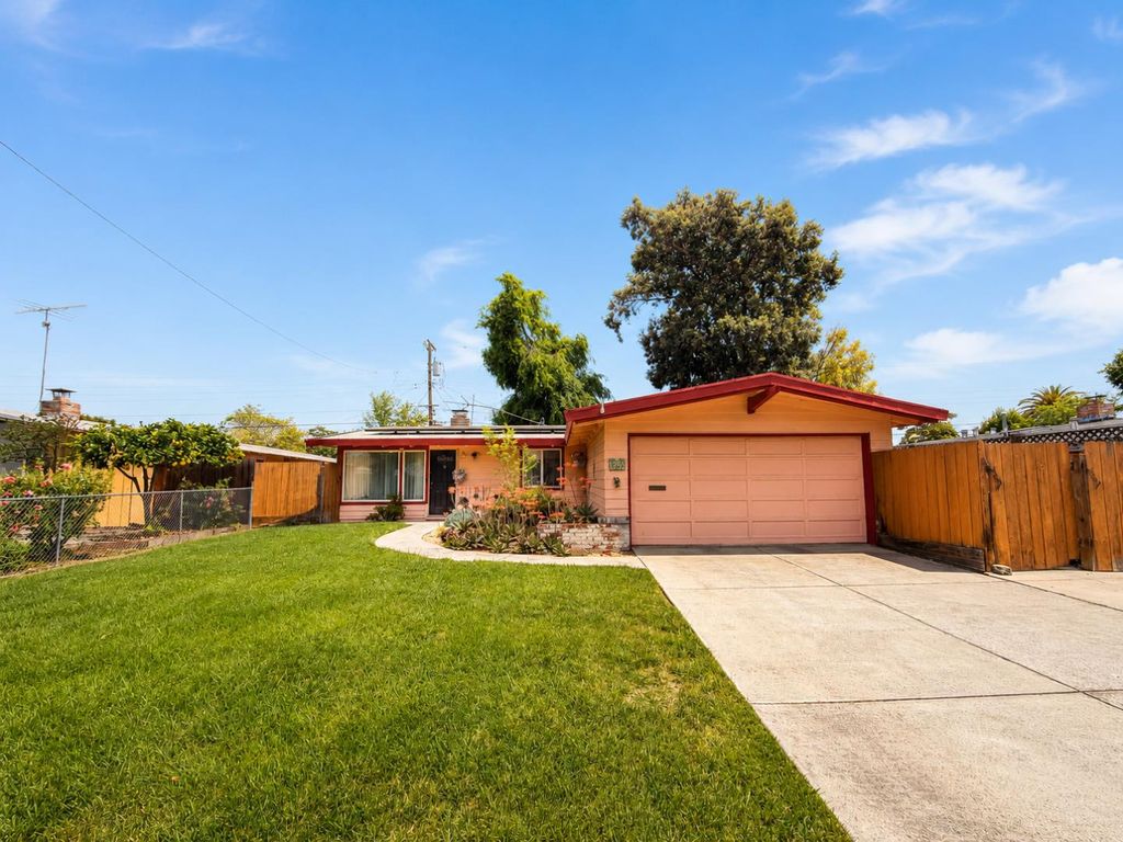 1255 Tucson Avenue, Sunnyvale, CA 94089