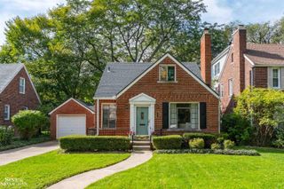 877 Fisher Road, Grosse Pointe, MI 48230