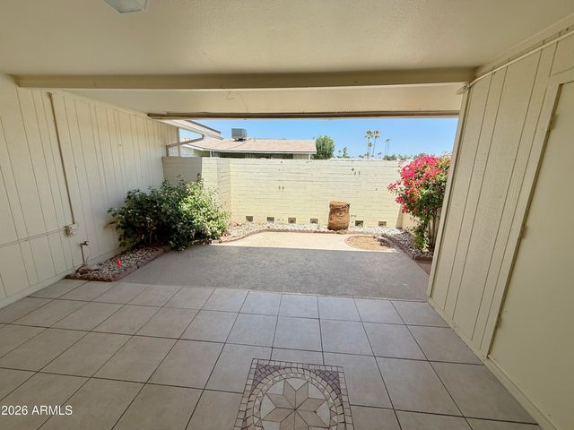 13640 N SILVERBELL Drive 65, Sun City, AZ 85351
