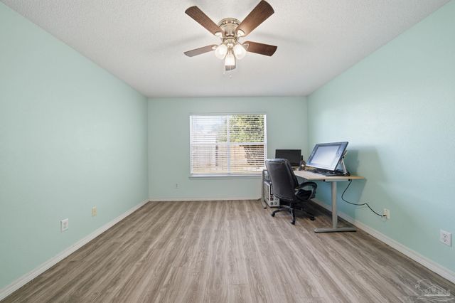 4106 Spinnaker Pl, Pensacola, FL 32507