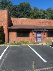 1039 West Jericho Turnpike, Smithtown, NY 11787