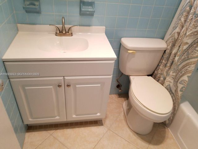 1231 NE 23rd Avenue, Pompano Beach, FL 33062