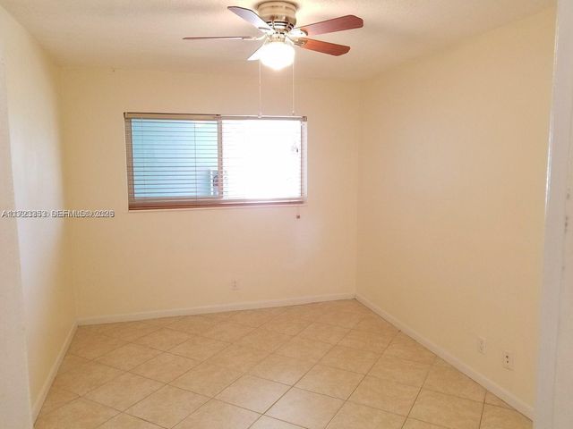1231 NE 23rd Avenue, Pompano Beach, FL 33062